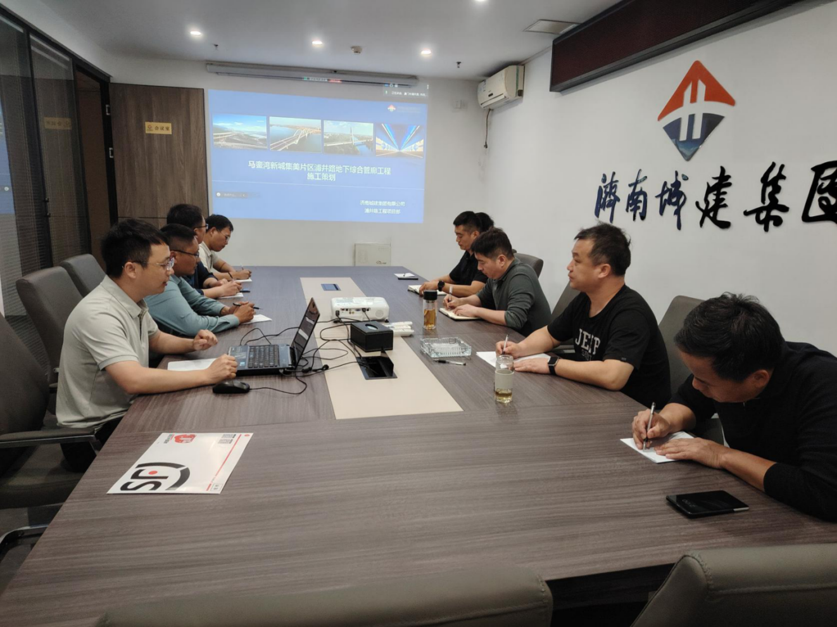 174244304414f820 市政集团组织召开马銮湾新城集美片区浦井路地下综合管廊55世纪开工策划会
